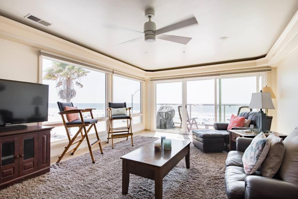 Holiday home Luxury Penthouse With Elevator - Sleeps 10+ - Family Friendly Sun / Surf / Sand *
